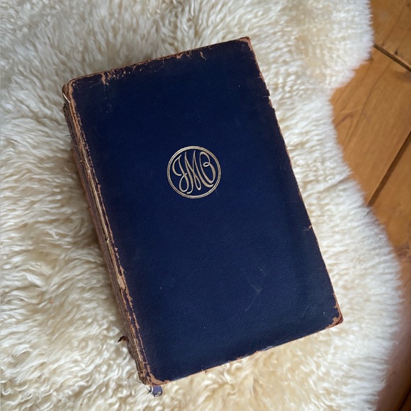 Antique Early 1900’s J.M. Barrie Novels - Picture 2 of 15